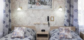 1-й Корпус  Двухместный номер Комфорт с двумя односпальными кроватями: Фотография 1